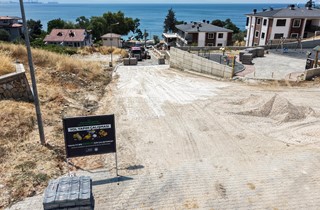 Gemlik’te Üç Koldan Yol Yapımı Sürüyor